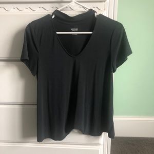 grey choker t shirt